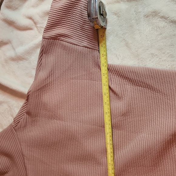 Mondetta drop shoulder cowl neck dusty rose sweatshirt - Picture 5 of 8